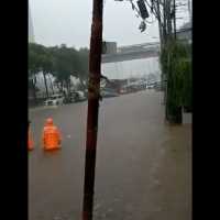 Banjir Landa Jl TB Simatupang, Fatmawati, Kemang: Ketinggian Hingga 60 Cm