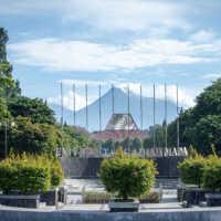 Kasus Ijazah Jokowi, UGM Digugat Rp1.069 Triliun