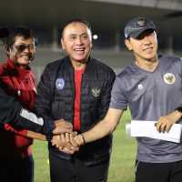 Shin Tae Yong Ancam Mundur Jika Iwan Bule Mundur