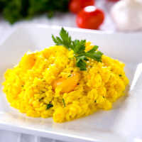 Resep dan Cara Masak Nasi Kuning Pakai Rice Cooker yang Pulen