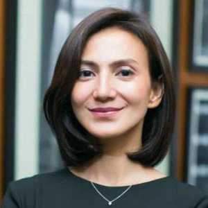 Unggah Foto Peringatan Darurat, Wanda Hamidah Umumkan Keluar dari Golkar: Lawan!