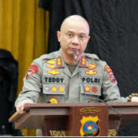 Hotman Paris Bela Irjen Teddy Minahasa, Eks Kapolda Sumbar Tersangka Kasus Narkoba