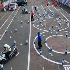 Ujian Praktik SIM C Tak Lagi Harus Lintasi Angka 8 dan Zigzag, Begini Trek Barunya