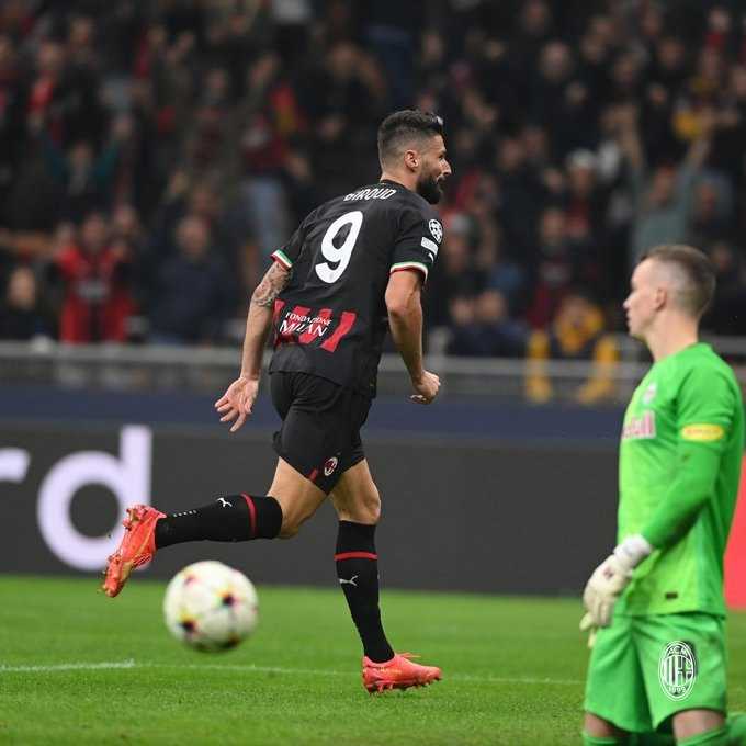     Olivier Giroud mencetak dua gol untuk membawa AC Milan menang 4-0 atas RB Salzburg dan memastikan lolos 16 Besar Liga Champions