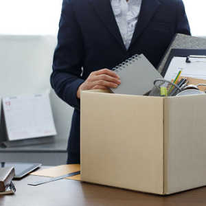 Daftar 18 Perusahaan Indonesia Pecat Karyawan: dari GoTo, GrabKitchen, Hingga Shopee