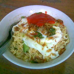 Ini 5 Trik Rahasia yang Bikin Mie Goreng Warkop Jauh Lebih Nikmat