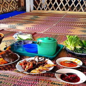 8 Rekomendasi Tempat Lesehan Murah dan Populer di Yogyakarta, Harga Mulai Rp2.000-an