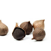 Bermanfaat Untuk Obat Tekanan Darah Tinggi, Apakah Konsumsi Bawang Hitam Halal?