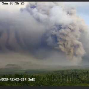Gunung Semeru Meletus, Jepang Panik Tsunami Bakal Terjang Okinawa