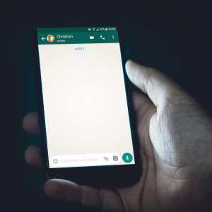 Waspada Penipuan File APK Berkedok Surat Panggilan Polisi Via WhatsApp