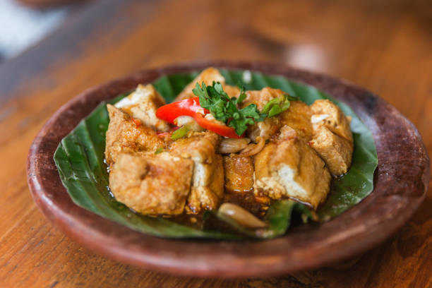 Kuliner khas Cirebon tahu gejrot