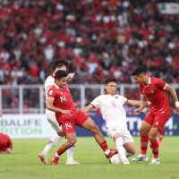 Paspampres Ambil Kertas Koreo Suporter Jelang Indonesia vs Vietnam, Ini Masalahnya