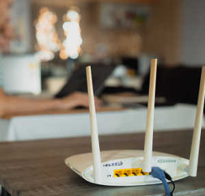 11 Tips Mudah Perkuat Sinyal Wifi Agar Internetan Lancar di Rumah