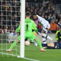 Hasil Lengkap Playoff Liga Europa: Barcelona vs Man United Imbang, Roma Tumbang