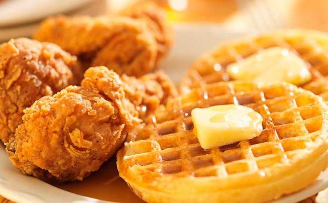     Chicken and Waffles, ayam goreng khas Amerika Serikat