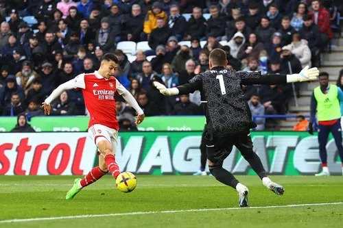     Liga Inggris: Leicester City vs Arsenal 0-1: Gabriel Martinelli mencetak gol tunggal kemenangan The Gunners