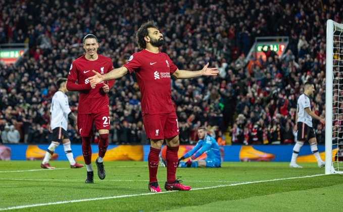     Liverpool vs Manchester United 7-0: Mo Salah mencetak dua gol