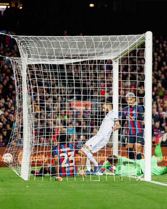     Semifinal Copa del Rey Barcelona vs Real Madrid 0-4, Karim Benzema mencetak hattrick kemenangan Los Blancos atas Blaugrana