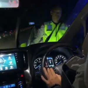 Viral Polisi Cegat Mobil Alphard di Tol Pemalang, Ini Duduk Permasalahannya