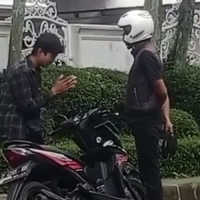 Gegara Senggolan Motor, Pengendara Motor Cimahi Ini Tega Pukul Pemuda Hingga Kejang