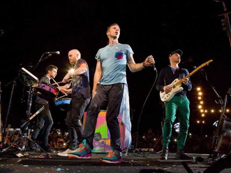 Konser Coldplay Jakarta, Simak Panduan Menonton Chris Martin Cs Di ...