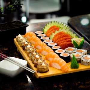 Resep Sushi Panggang Rumahan yang Lagi Viral di Tiktok