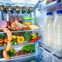 Tips Menyimpan Makanan di Kulkas Agar Tak Cepat Basi