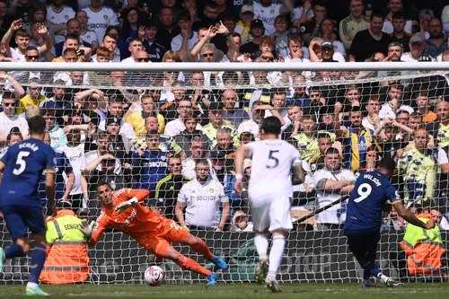     Leeds United vs Newcastle United 2-2, Callum Wilson mencetak brace lewat titik penalti (premierleague.com)