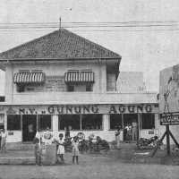 Sejarah Toko Buku Gunung Agung: Bermula dari Kios Rokok Seorang Mualaf