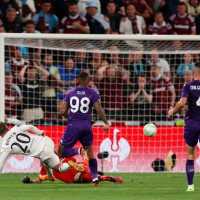 West Ham Juara Conference League