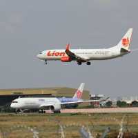 Viral Pria Ngamuk dan Teriak Ada Bom di Pesawat Lion Air, Manajemen Buka Suara