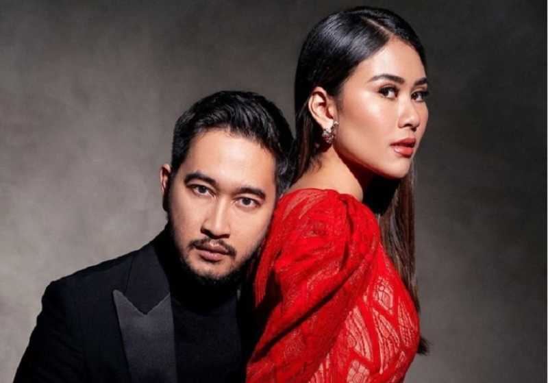     Pasangan artis Jeje Govinda dan Syahnaz Sadiqah