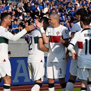 Hasil Bola: Ronaldo Masuk Buku Rekor Dunia, Haaland Lampaui Messi, Jerman-Brasil Keok