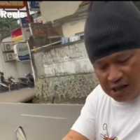 Pemotor Buang Abu Rokok yang Ngaku Polisi Kini Diburu Kini Diburu Polsek Jagakarsa