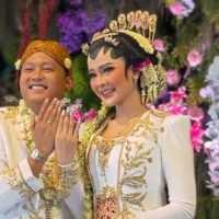 Pedangdut Denny Caknan Resmi Nikahi Bella Bonita, Girang Hingga Selebrasi Siu Ronaldo