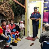 Kisah Pasutri: Pagi Ngebadut Sama Anak dan Raup Rp500 Ribu, Malam Nginep di Hotel