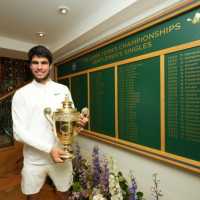 Carloz Alcaraz Juara Tenis Wimbledon 2023 Usai hentikan Dominasi Novak Djokovic
