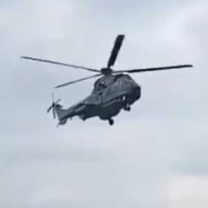 Momen Helikopter Jokowi Robohkan Tembok Stadion Mini Senilai Rp700 Juta