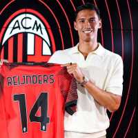 Tijjani Reijnders Pemain Berdarah Indonesia Gabung AC Milan