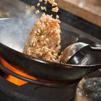 Tips Masak Nasi Goreng Tak Lengket di Wajan, Ini Kesalahan yang Sering Dilakukan