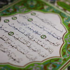 Hukum Membaca Surat Al-Fatihah di Luar Waktu Sholat Dilarang, Apakah Dilarang?
