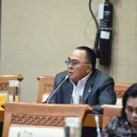 Anggota DPR dari PDIP Jadi Tersangka Pemalsuan Dokumen Tambang dan Ditahan Kejagung