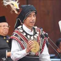Isi Lengkap Pidato Jokowi di Sidang Tahunan MPR: Pak Lurah Hingga Firaun Tolol