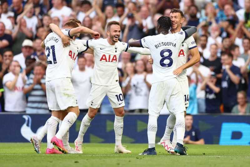     Tottenham Hotspur vs Manchester United 2-0