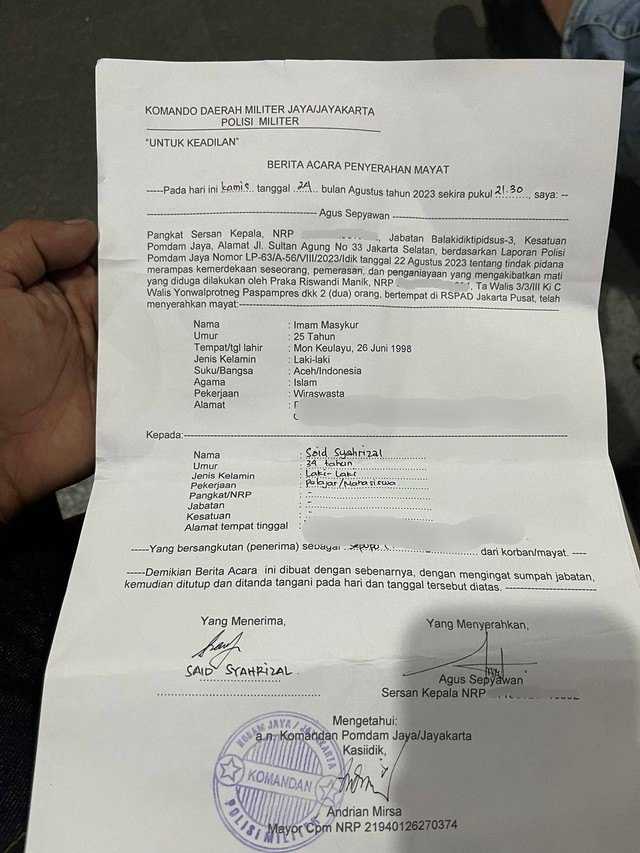     Surat keterangan penyerahan jenazah warga Aceh yang diduga disiksa oknum Paspampres (Ist)