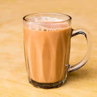 Cerita Azlan Kaki Diamputasi Gegara Sering Minum Tek Tarik