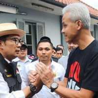 Jokowi Berhentikan Ridwan Kamil dan Ganjar Pranowo Sebagai Gubernur