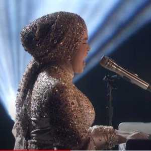 Putri Ariani Peringkat 4, Tim Akrobat Anjing Adrian Stoica Juara AGT 2023