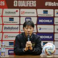 Bung Towel Kasih Sindiran Pedas ke Shin Tae Yong Paska Dipecat, Jeje Pasang Badan