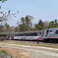 Kronologi KA Argo Semeru Anjlok Hingga Terserempet KA Argo Wilis